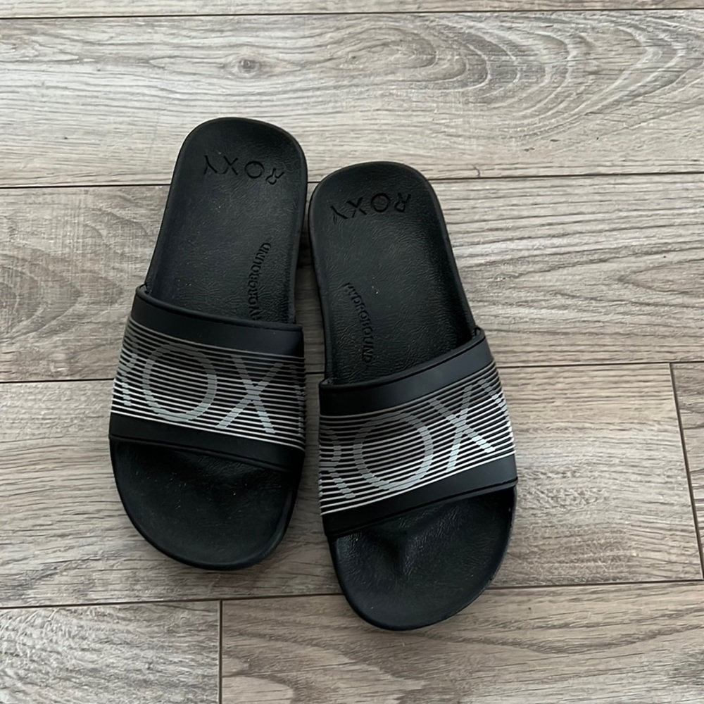 Roxy black slides new without tags